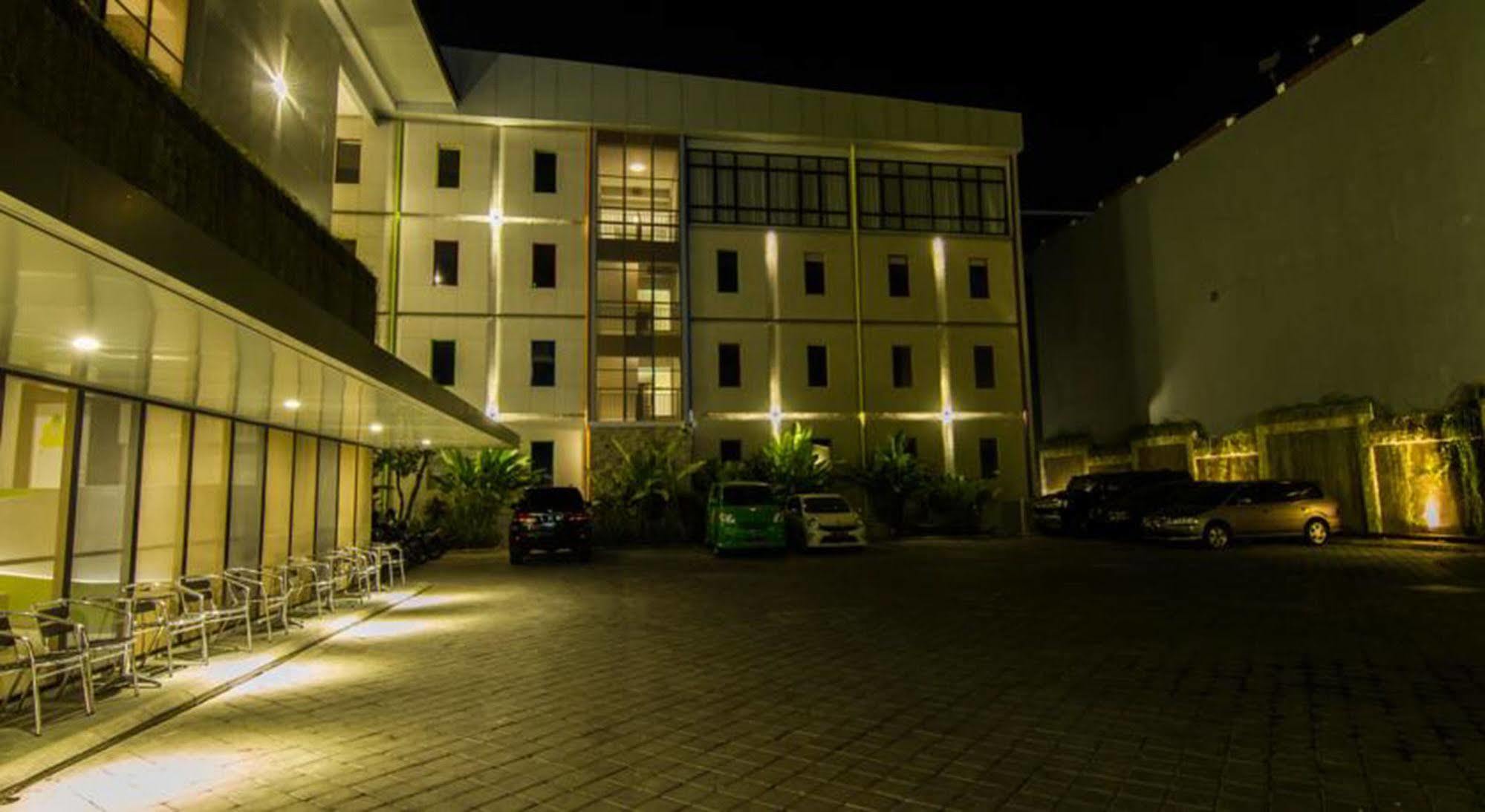 Urban Styles Hitz Kuta Hotel Kuta  Luaran gambar